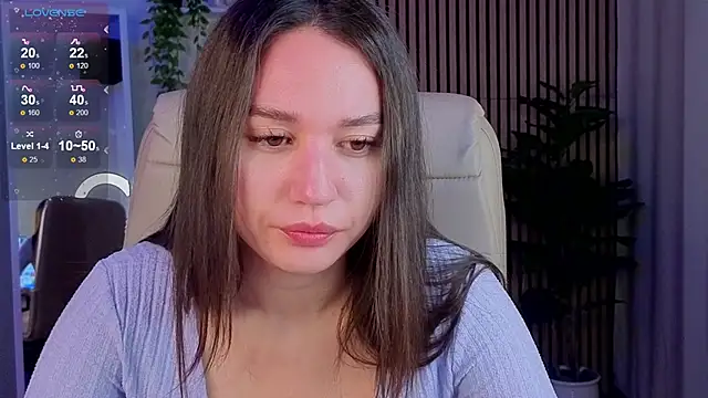 Snapshot of margeriTirell chatting on 14, 10, 2025 margeriTirell online show from 14, 10, 2025