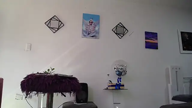 Snapshot of vixenxqueens chatting on 9, 11, 2025 vixenxqueens online show from 9, 11, 2025