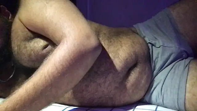 Snapshot of teddy_alan chatting on 5, 5, 2026 teddy alan online show from 5, 5, 2026