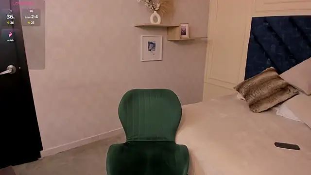 Charlotte Mayer online show from 28, 2, 2026