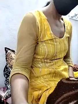 Cute-Ridhima online show from 15, 12, 2025