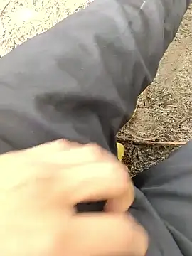 Snapshot of 1010SumiT chatting on 1, 11, 2025 1010SumiT online show from 1, 11, 2025