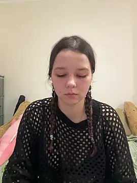 Snapshot of PoppyRobinson chatting on 13, 1, 2025 PoppyRobinson online show from 13, 1, 2025