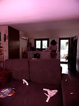 Snapshot of salomea_r chatting on 12, 4, 2026 salomea r online show from 12, 4, 2026