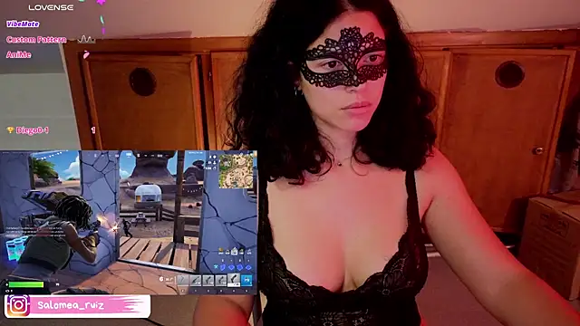 Snapshot of salomea_r chatting on 16, 4, 2026 salomea r online show from 16, 4, 2026