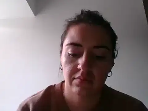  karlie kloss  online show from 27, 12, 2024