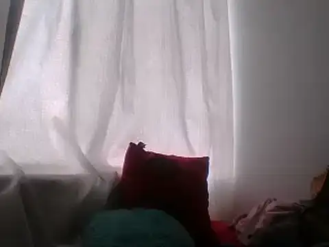  karlie kloss  online show from 9, 1, 2025