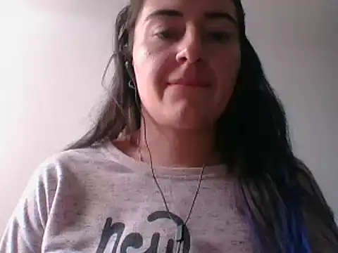  karlie kloss  online show from 27, 1, 2025