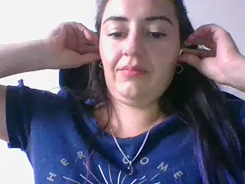  karlie kloss  online show from 29, 1, 2025