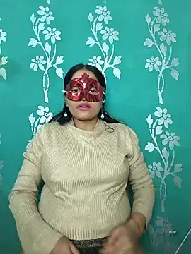 bigtitsqueen online show from 5, 2, 2026