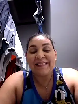 Snapshot of MirandaSoto chatting on 19, 1, 2025 MirandaSoto online show from 19, 1, 2025