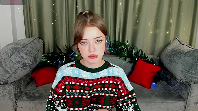 Snapshot of ellyford chatting on 8, 12, 2024 ellyford online show from 8, 12, 2024