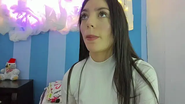 britny clouds online show from 8, 12, 2024