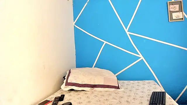 britny clouds online show from 6, 2, 2025