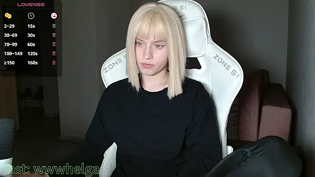 LizaKisses online show from 18, 11, 2025