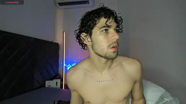 Luca ferrer  online show from 28, 2, 2026