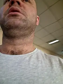 Snapshot of Crek666 chatting on 14, 1, 2025 Crek666 online show from 14, 1, 2025