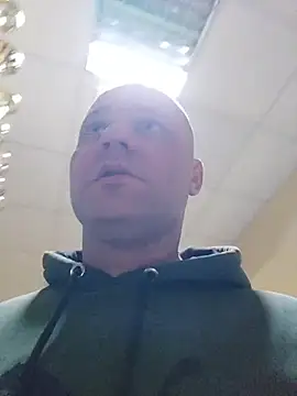 Snapshot of Crek666 chatting on 12, 1, 2026 Crek666 online show from 12, 1, 2026