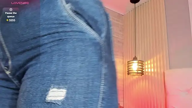 nicole  parker1 online show from 22, 2, 2025