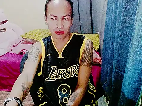 Snapshot of Indaypakay_ts chatting on 19, 12, 2025 Indaypakay ts online show from 19, 12, 2025