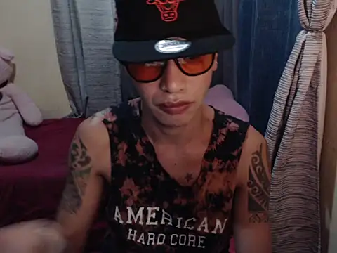 Snapshot of Indaypakay_ts chatting on 15, 2, 2026 Indaypakay ts online show from 15, 2, 2026