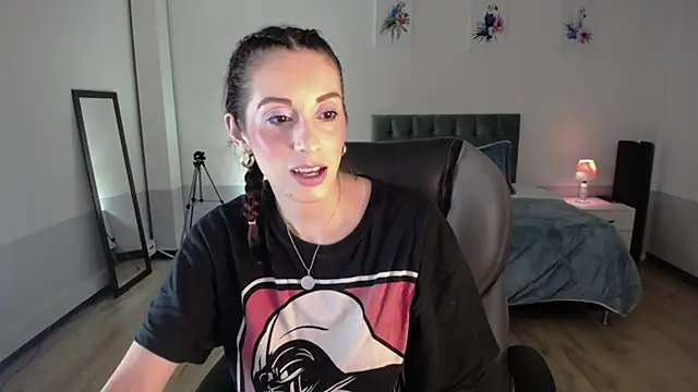 Nami sunny online show from 9, 3, 2025