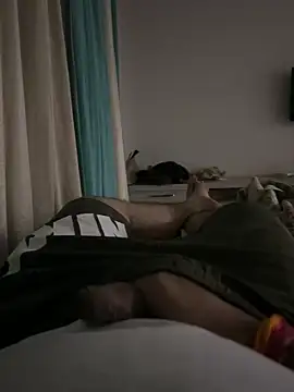 Snapshot of Your_daddy_544 chatting on 10, 10, 2025 Your daddy 544 online show from 10, 10, 2025