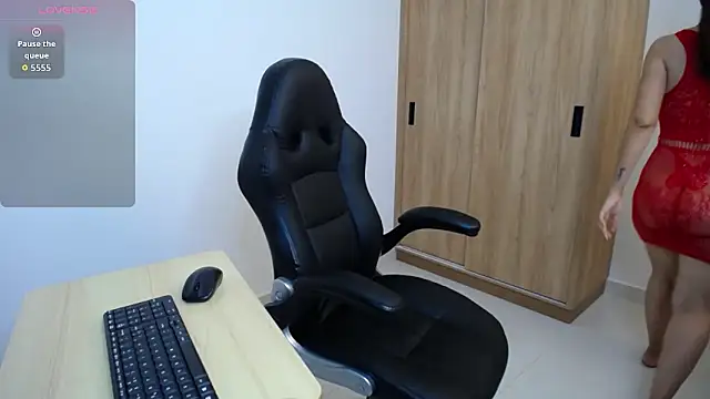 Snapshot of karoll_marquez chatting on 11, 2, 2026 karoll marquez online show from 11, 2, 2026