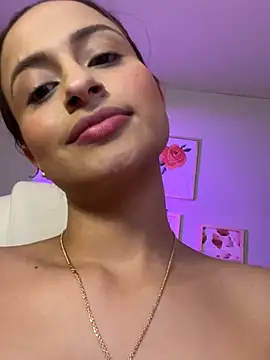 Snapshot of Elena_Ruiz chatting on 11, 1, 2025 Elena Ruiz online show from 11, 1, 2025