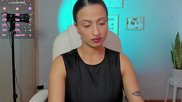 Snapshot of Elena_Ruiz chatting on 26, 2, 2025 Elena Ruiz online show from 26, 2, 2025