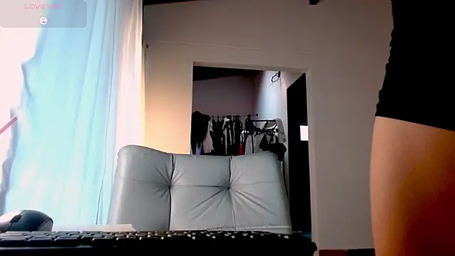 Snapshot of greyslopez chatting on 20, 12, 2024 greyslopez online show from 20, 12, 2024