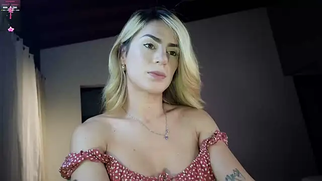 Snapshot of greyslopez chatting on 18, 2, 2025 greyslopez online show from 18, 2, 2025