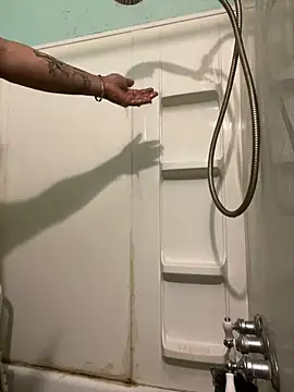 Snapshot of yomanfriend chatting on 29, 12, 2024 yomanfriend online show from 29, 12, 2024