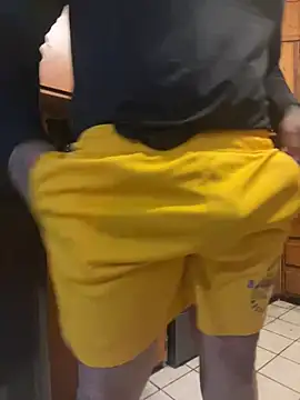 Snapshot of yomanfriend chatting on 22, 3, 2025 yomanfriend online show from 22, 3, 2025