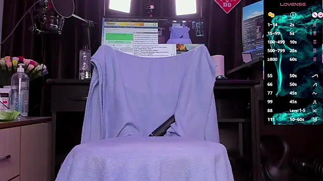 Snapshot of Raissa_sky26 chatting on 2, 3, 2025 Raissa sky26 online show from 2, 3, 2025