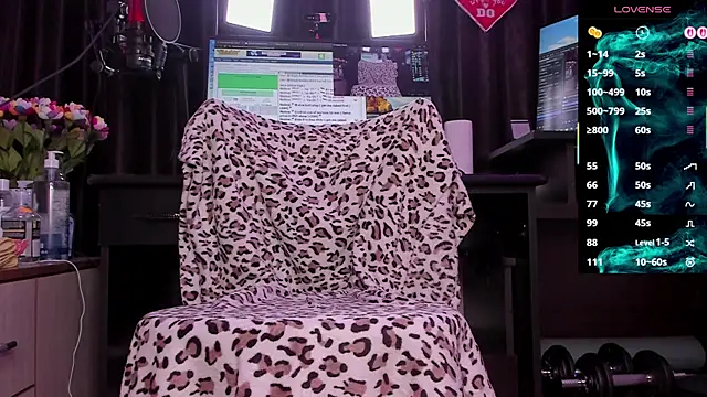 Snapshot of Raissa_sky26 chatting on 9, 9, 2025 Raissa sky26 online show from 9, 9, 2025