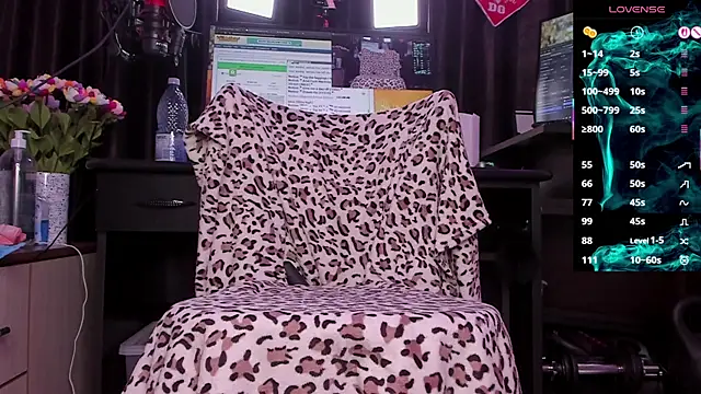 Snapshot of Raissa_sky26 chatting on 31, 10, 2025 Raissa sky26 online show from 31, 10, 2025