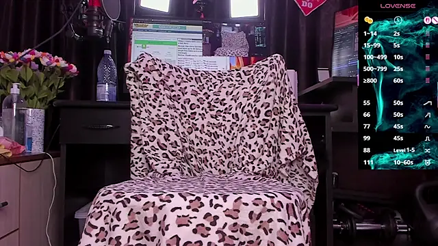 Snapshot of Raissa_sky26 chatting on 1, 11, 2025 Raissa sky26 online show from 1, 11, 2025