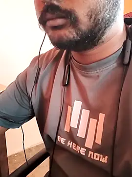 Snapshot of manoj_master chatting on 11, 11, 2025 manoj master online show from 11, 11, 2025