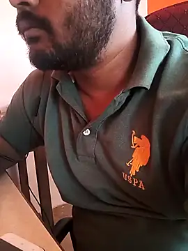 Snapshot of manoj_master chatting on 18, 11, 2025 manoj master online show from 18, 11, 2025