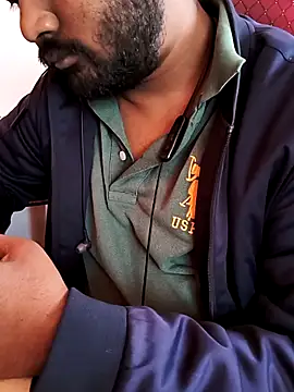 Snapshot of manoj_master chatting on 2, 12, 2025 manoj master online show from 2, 12, 2025