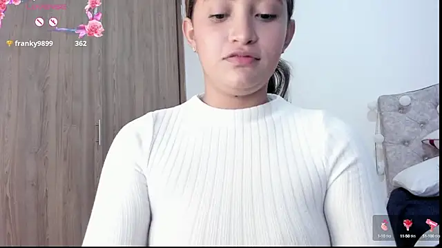 Snapshot of Isa_squirt1 chatting on 18, 1, 2025 Isa squirt1 online show from 18, 1, 2025
