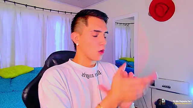 Chris Maddox online show from 3, 12, 2025