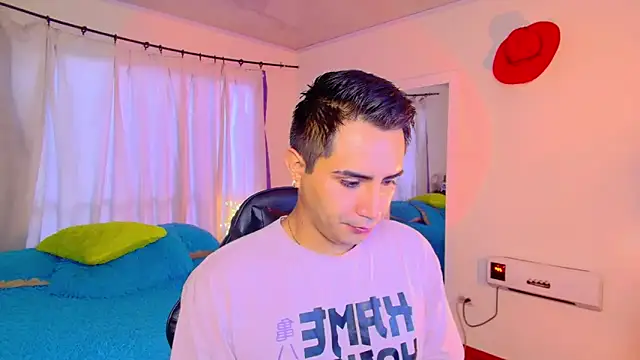 Chris Maddox online show from 18, 12, 2025