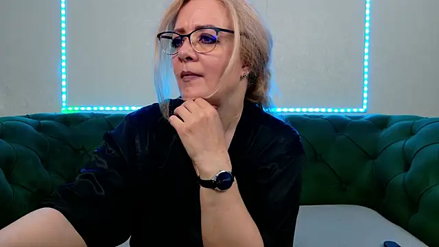 Snapshot of IvanaCharm chatting on 19, 7, 2026 IvanaCharm online show from 19, 7, 2026