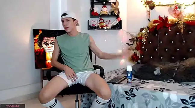 flowers18 online show from 22, 12, 2024