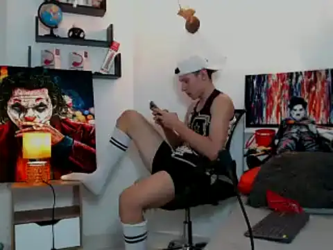 flowers18 online show from 27, 1, 2025