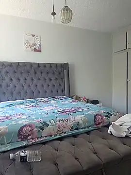 Drippincaty online show from 22, 9, 2025