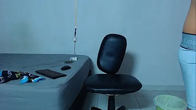 mikecoper 23 online show from 17, 12, 2025