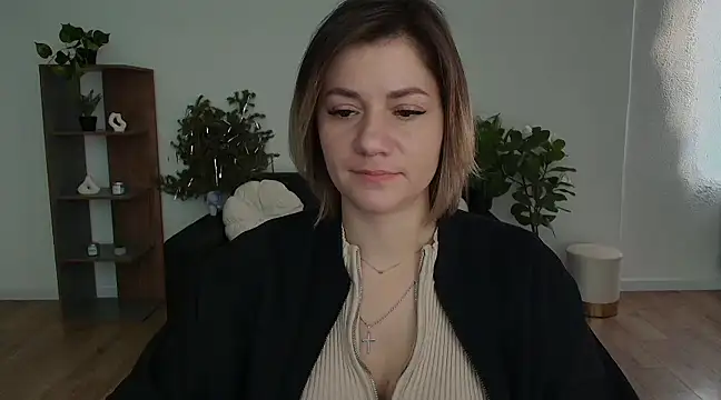 Snapshot of MariaSttone chatting on 11, 2, 2025 MariaSttone online show from 11, 2, 2025